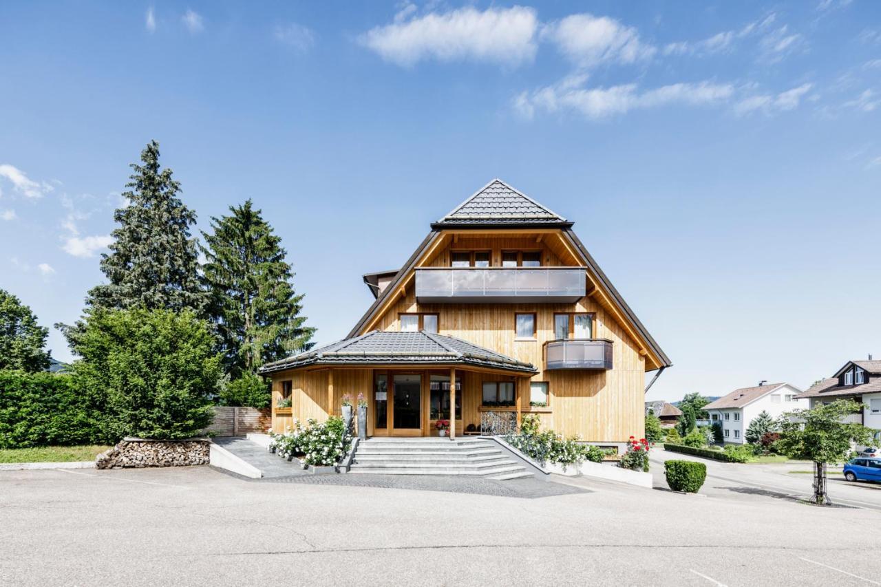 Schlegelhof Hotel Kirchzarten Bagian luar foto